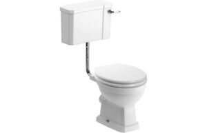 London Low Level WC & Satin White Wood Effect Seat w/Br.Brass Finishes