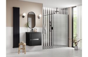 Aqua Platinum 1000mm Fluted Wetroom Panel & Support Arm - Matt Black